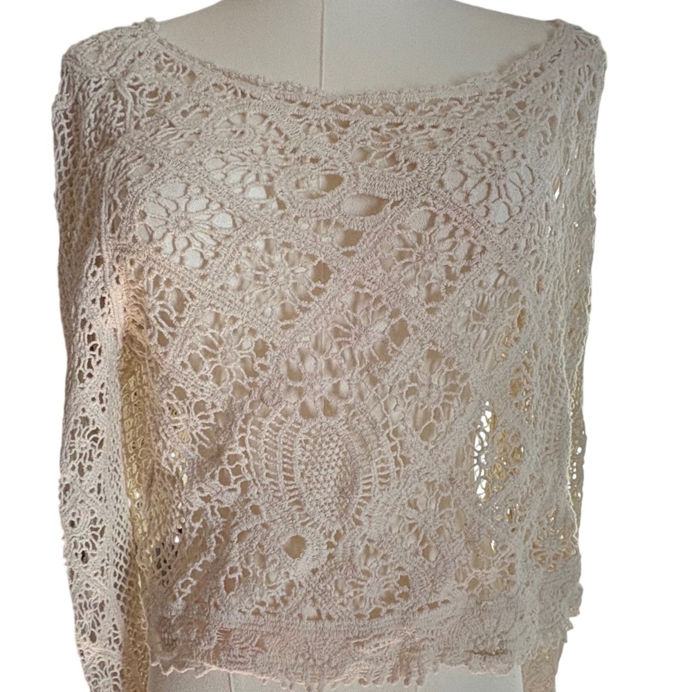 Good Luck Gem Cream Crochet Lace Boat Neck Long Sleeve Boho Crop Top